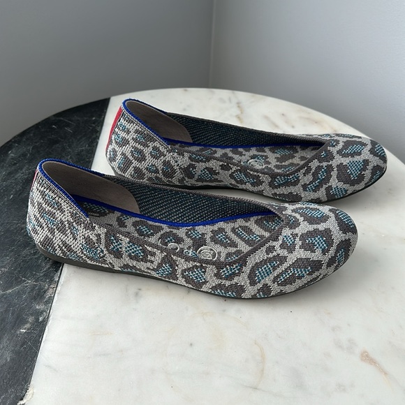 Rothy's Grey Spotted Round Toe Flats, Limited Edition Print - Picture 10 of 16